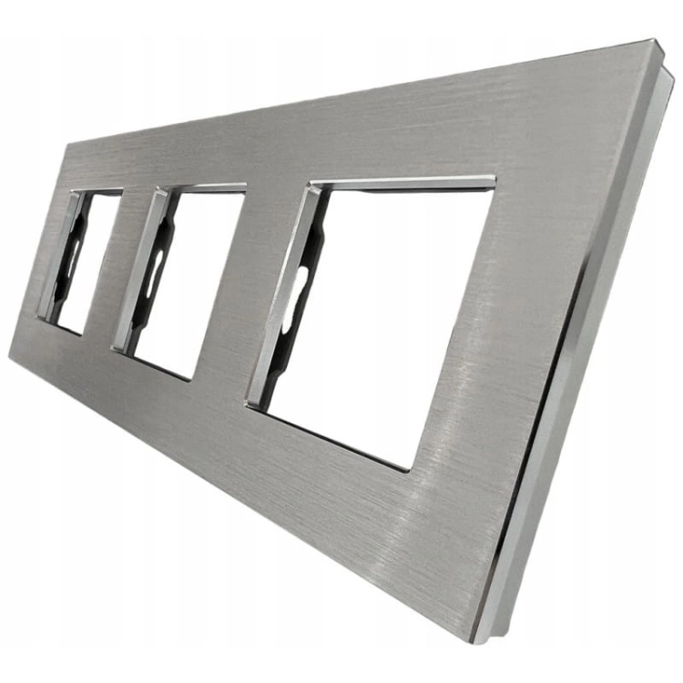 Ramă Din Aluminiu Triplă Cu 3 Posturi Argintie