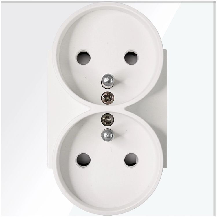 Priză Dublă Albă Cu Pin Set Cu Ramă Din Sticlă