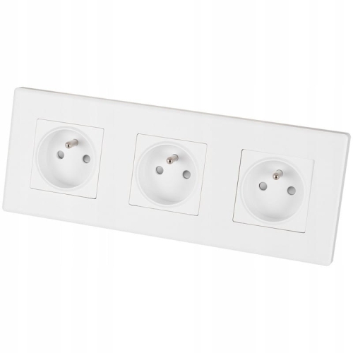 Priză Triplă Albă Set Ramă PCV Triplă Și 3 X Prize Simple