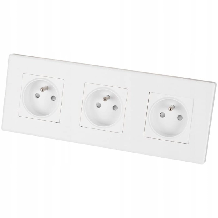 Priză Triplă Albă Set Ramă PCV Triplă Și 3 X Prize Simple